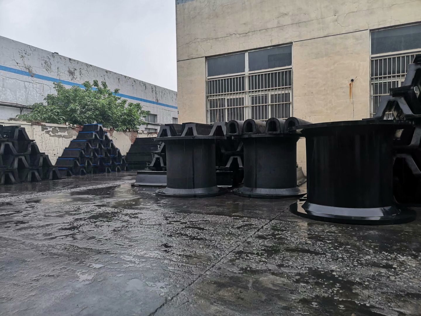SC鼓型橡膠護(hù)舷